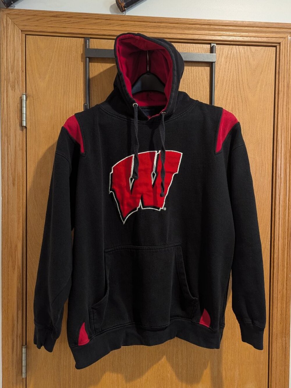 University of Wisconsin Badgers Motion "W" Hoodie